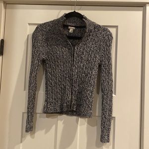 Gently worn Ladies XS LLBean zip up sweater